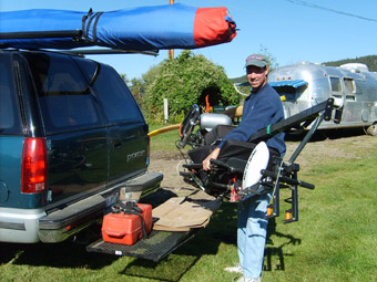 North Wing ATF Soaring Trike � Folds small for transport